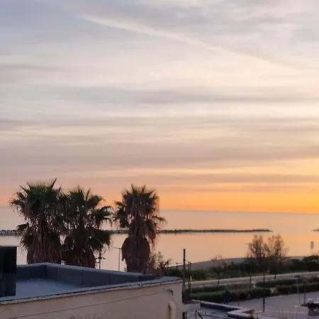 Luxury House Отель типа 