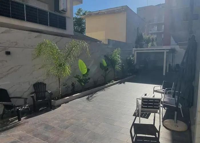 Luxury House Бари