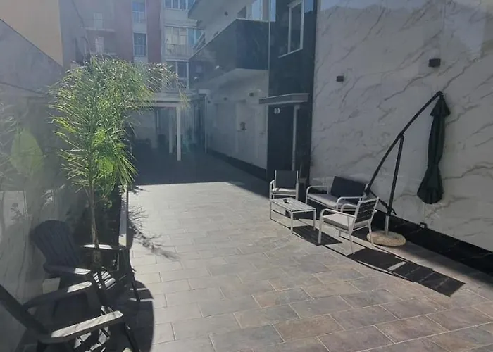 Luxury House Отель типа 