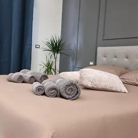 Luxury House 4* Bari