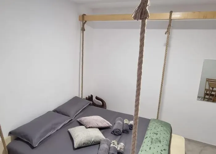 Luxury House 住宿加早餐酒店 3*